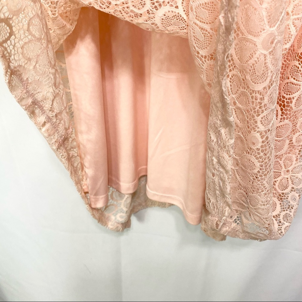 Doll Fins-Peach lace overlay W Lace sheer back dress L - Picture 7 of 9